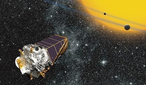 케플러 우주망원경과 외계행성 상상도 /NASA 