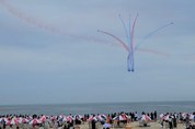 [COSPAR 2024] 화려한 개막 <br> 블랙이글스 축하 비행에 환호!