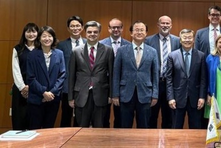 우주청, EU 대사관 초청 항우연-천문연 견학